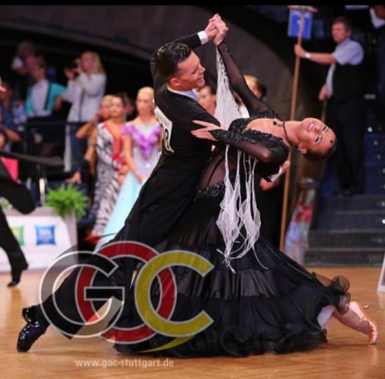 Oreste Alitto e Valeria Belozerova - Ballerini - Istruttori di Danze Standard, Danze Latino Americane, Liscio Unificato, Ballo Da Sala - Componenti della Nazionale Italiana di Danza Sportiva Club Azzurro - Trainers MIDAS