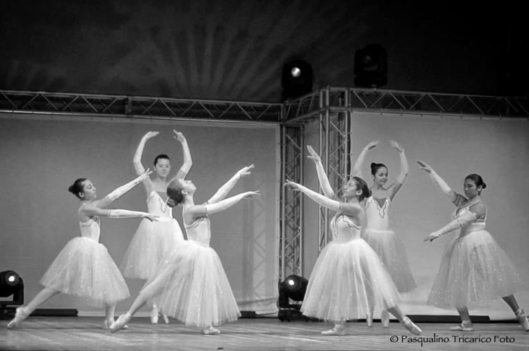 Art Dance - Corigliano Calabro (CS) - Diretta da Daniela Cosenza