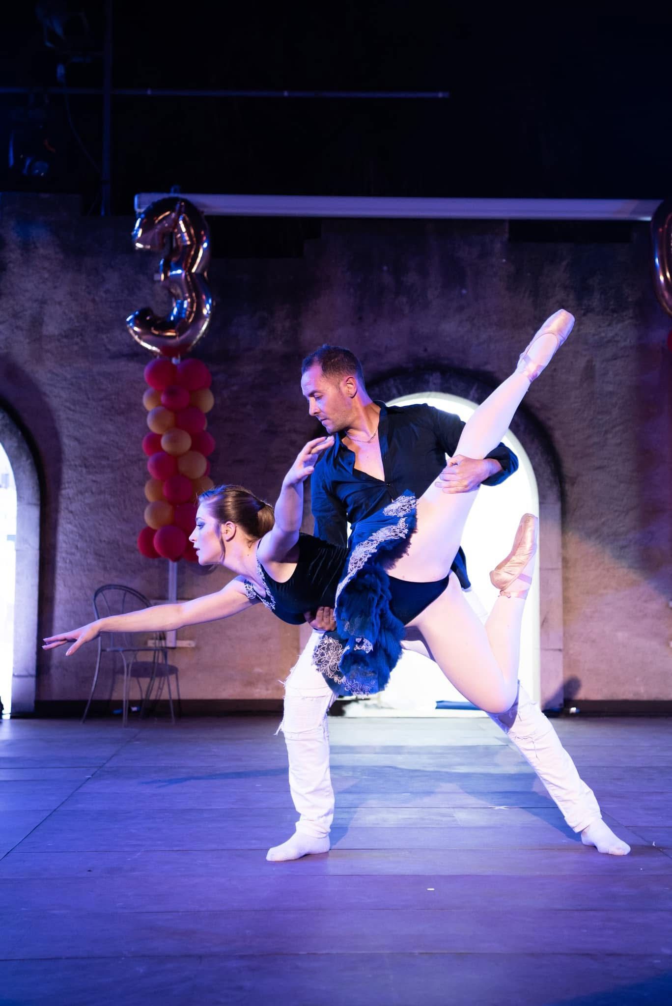 Centro Danza Paganini - Altomonte (CS) - Acquaformosa (CS) - Firmo (CS) - Lungro (CS) - San Sosti (CS) - Brunilda Lato