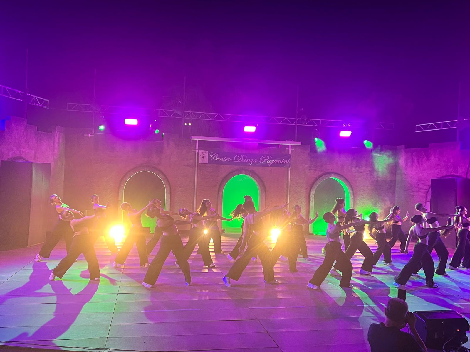 Centro Danza Paganini - Altomonte (CS) - Acquaformosa (CS) - Firmo (CS) - Lungro (CS) - San Sosti (CS) - Brunilda Lato