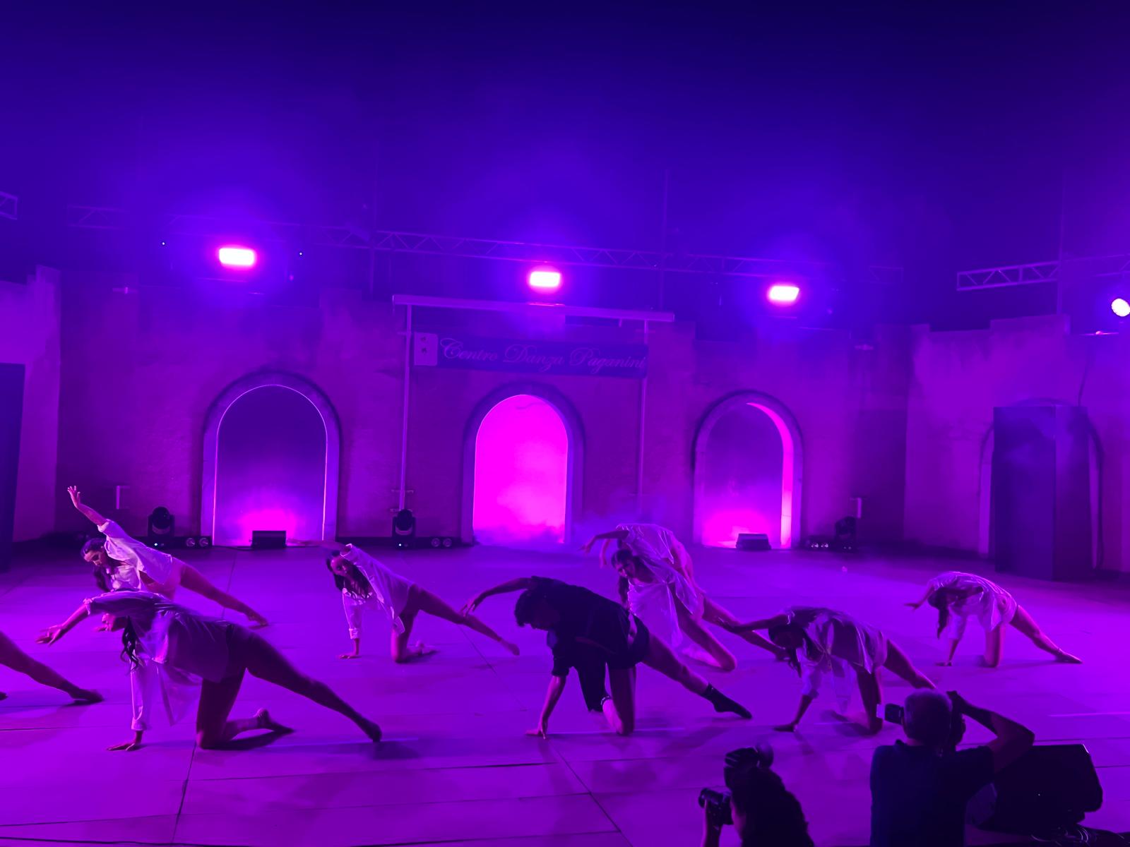 Centro Danza Paganini - Altomonte (CS) - Acquaformosa (CS) - Firmo (CS) - Lungro (CS) - San Sosti (CS) - Brunilda Lato