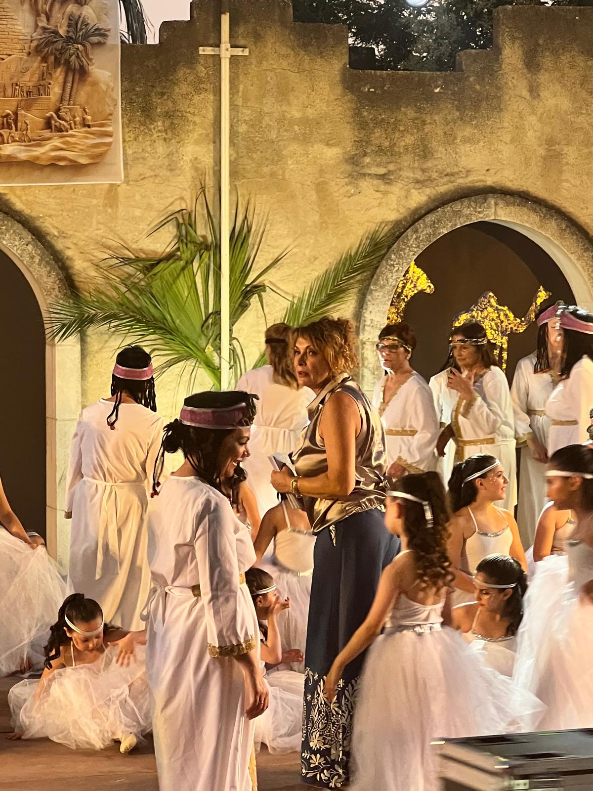 Centro Danza Paganini - Altomonte (CS) - Acquaformosa (CS) - Firmo (CS) - Lungro (CS) - San Sosti (CS) - Brunilda Lato