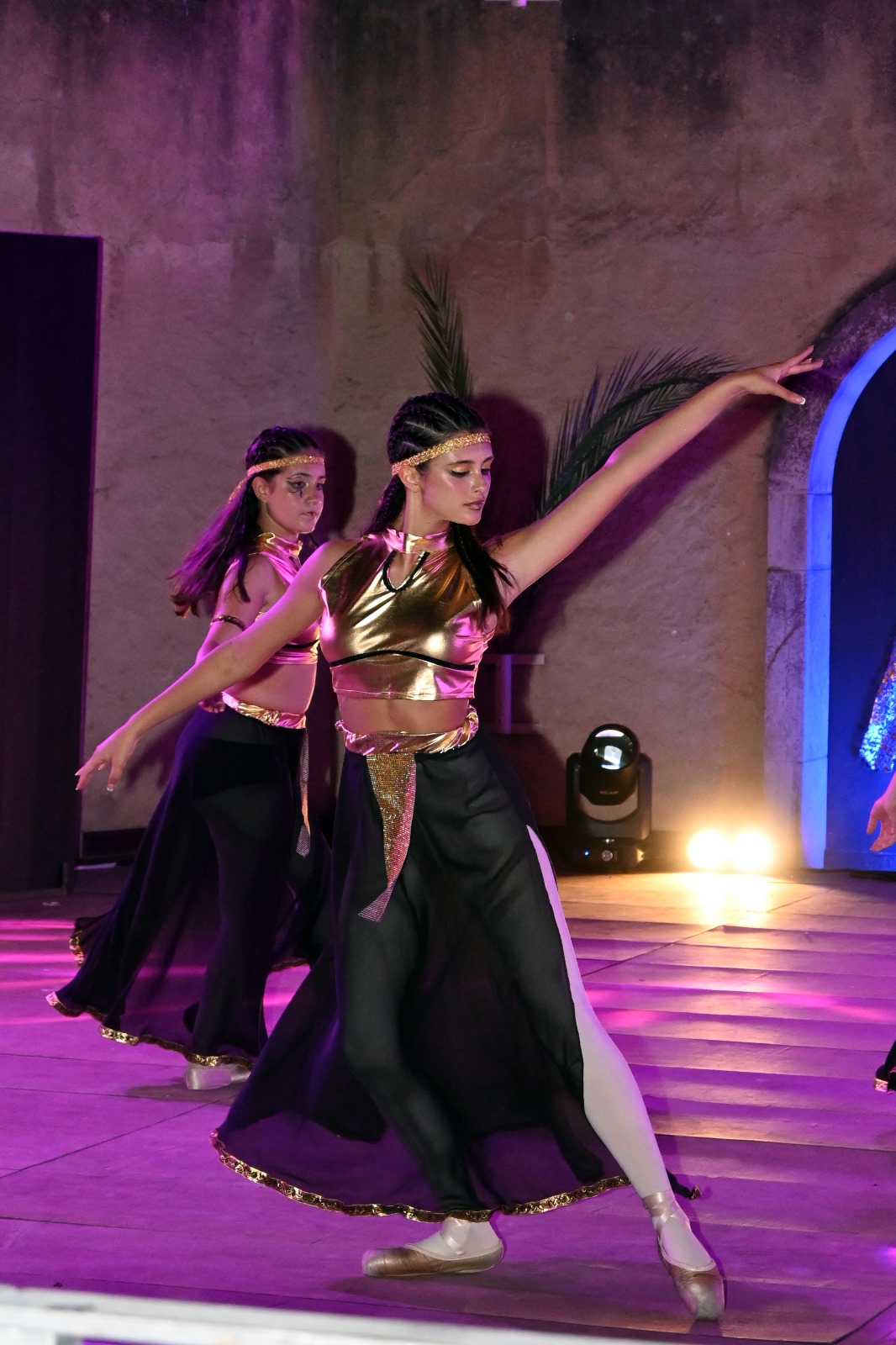 Centro Danza Paganini - Altomonte (CS) - Acquaformosa (CS) - Firmo (CS) - Lungro (CS) - San Sosti (CS) - Brunilda Lato