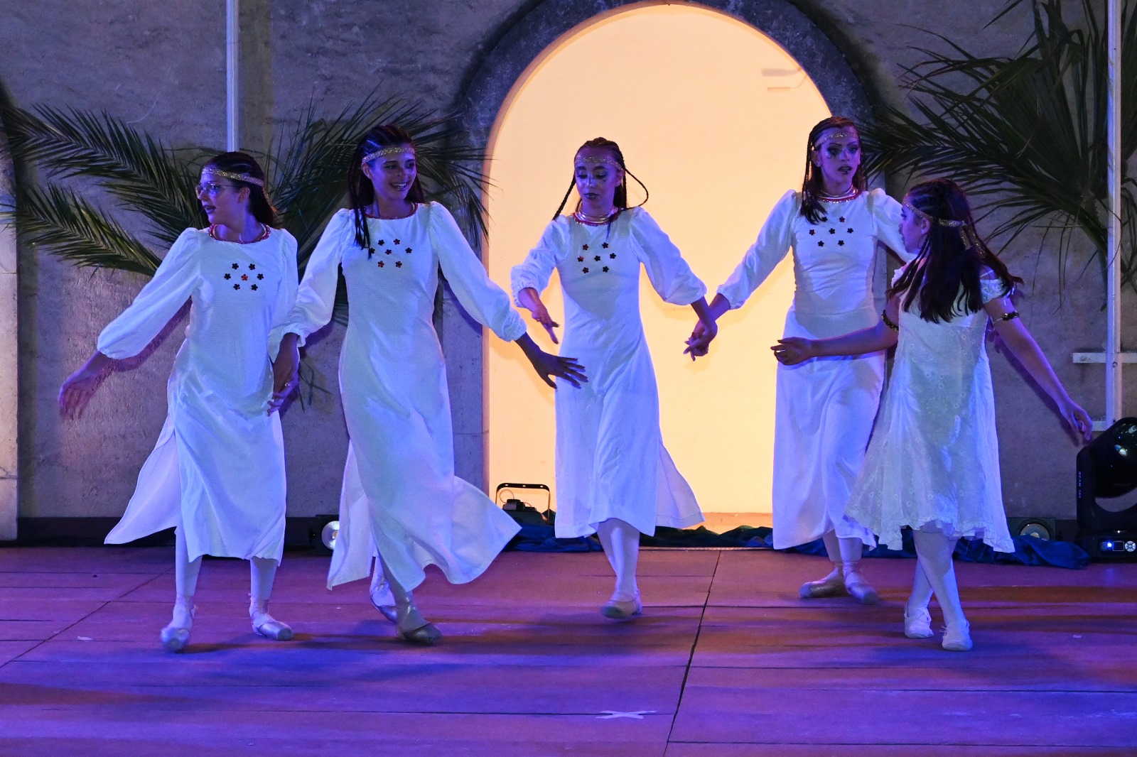 Centro Danza Paganini - Altomonte (CS) - Acquaformosa (CS) - Firmo (CS) - Lungro (CS) - San Sosti (CS) - Brunilda Lato