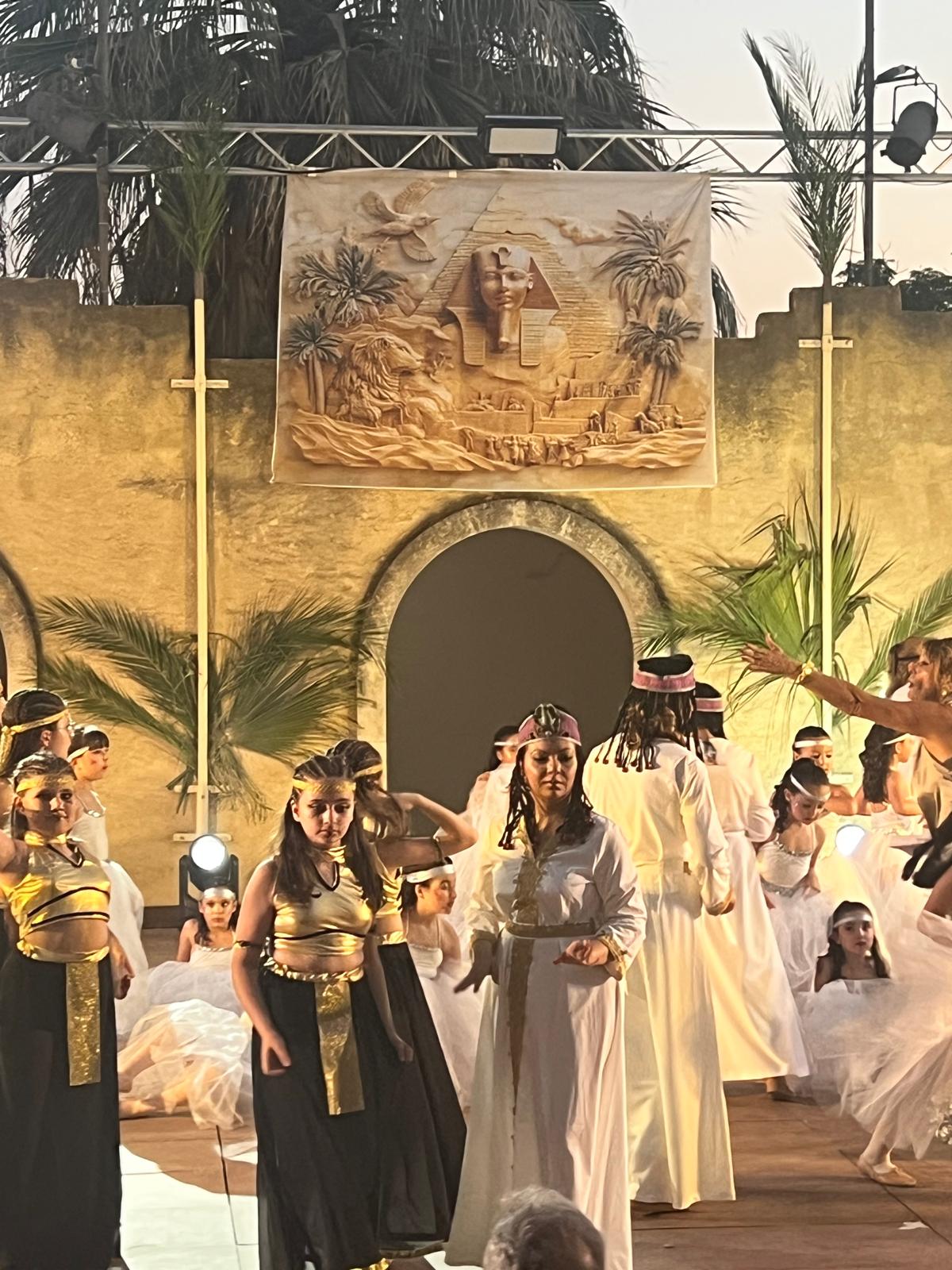 Centro Danza Paganini - Altomonte (CS) - Acquaformosa (CS) - Firmo (CS) - Lungro (CS) - San Sosti (CS) - Brunilda Lato