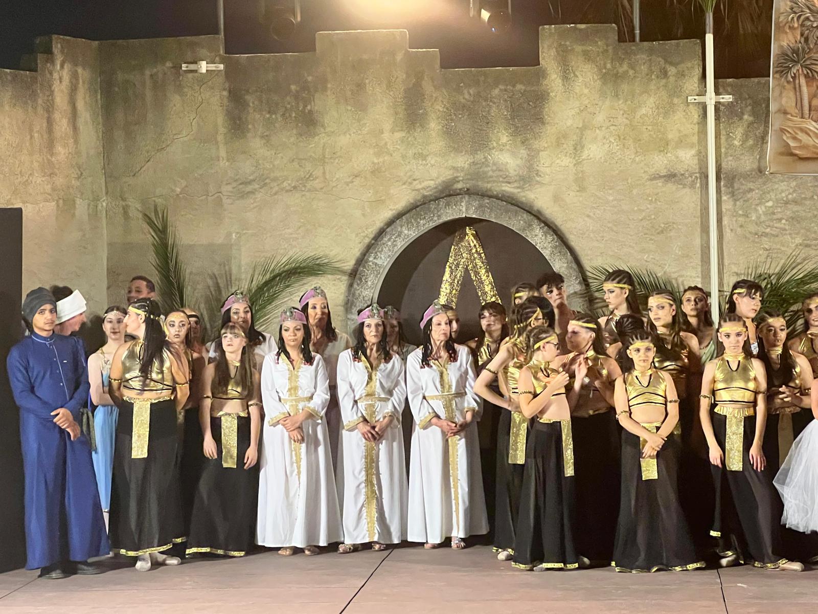 Centro Danza Paganini - Altomonte (CS) - Acquaformosa (CS) - Firmo (CS) - Lungro (CS) - San Sosti (CS) - Brunilda Lato