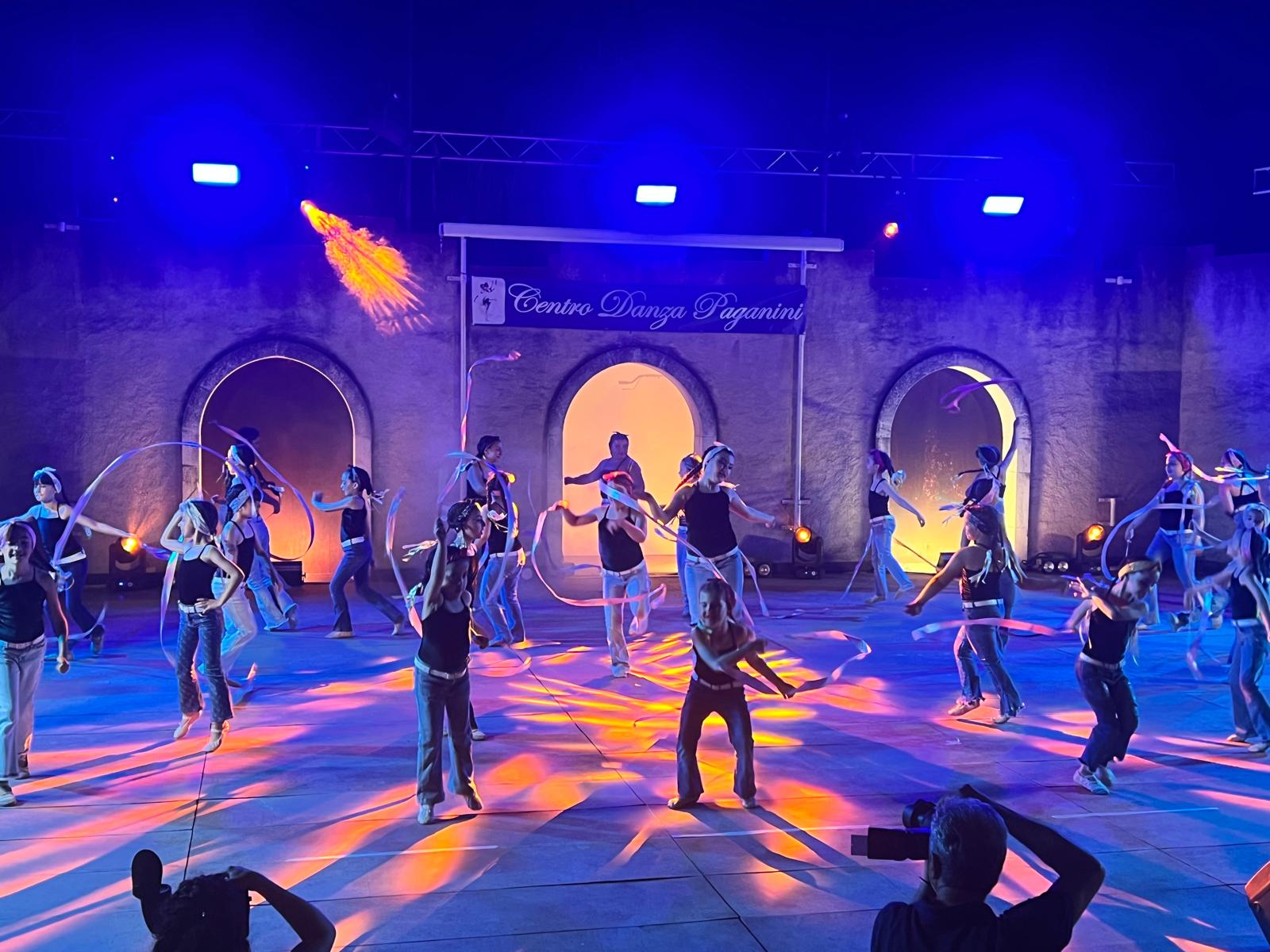 Centro Danza Paganini - Altomonte (CS) - Acquaformosa (CS) - Firmo (CS) - Lungro (CS) - San Sosti (CS) - Brunilda Lato