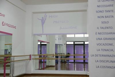 Magic Dance - Cosenza - Scuola di Ballo - M. Serena Celico