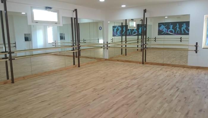 Pianeta in Danza - San Giovanni in Fiore (CS) - Scuola di Avviamento Professionale di Danza Classica, Moderna Hip Hop - Sara De Paola Valente - Direzione Artistica Pietro Valente